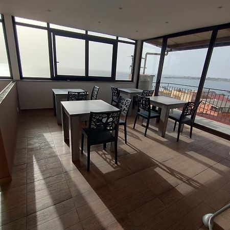 Nick & Santo'S Holiday Homes B&B Giardini Naxos Ngoại thất bức ảnh