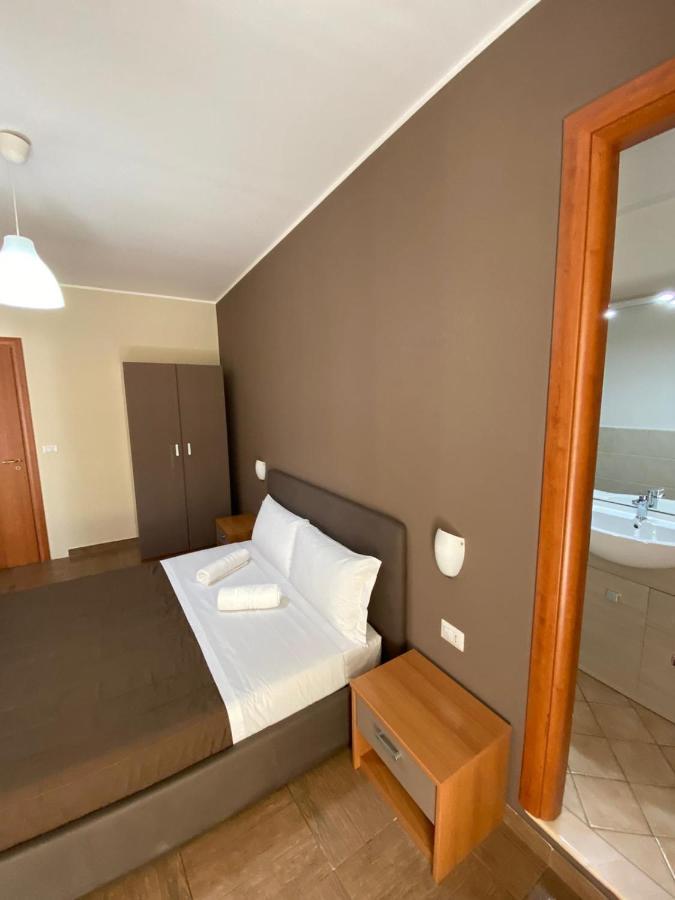 Nick & Santo'S Holiday Homes B&B Giardini Naxos Ngoại thất bức ảnh