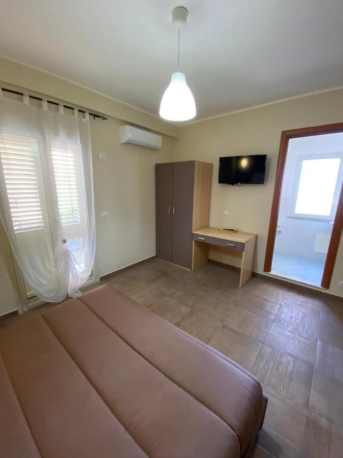 Nick & Santo'S Holiday Homes B&B Giardini Naxos Ngoại thất bức ảnh