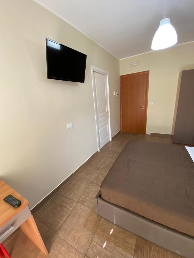 Nick & Santo'S Holiday Homes B&B Giardini Naxos Ngoại thất bức ảnh
